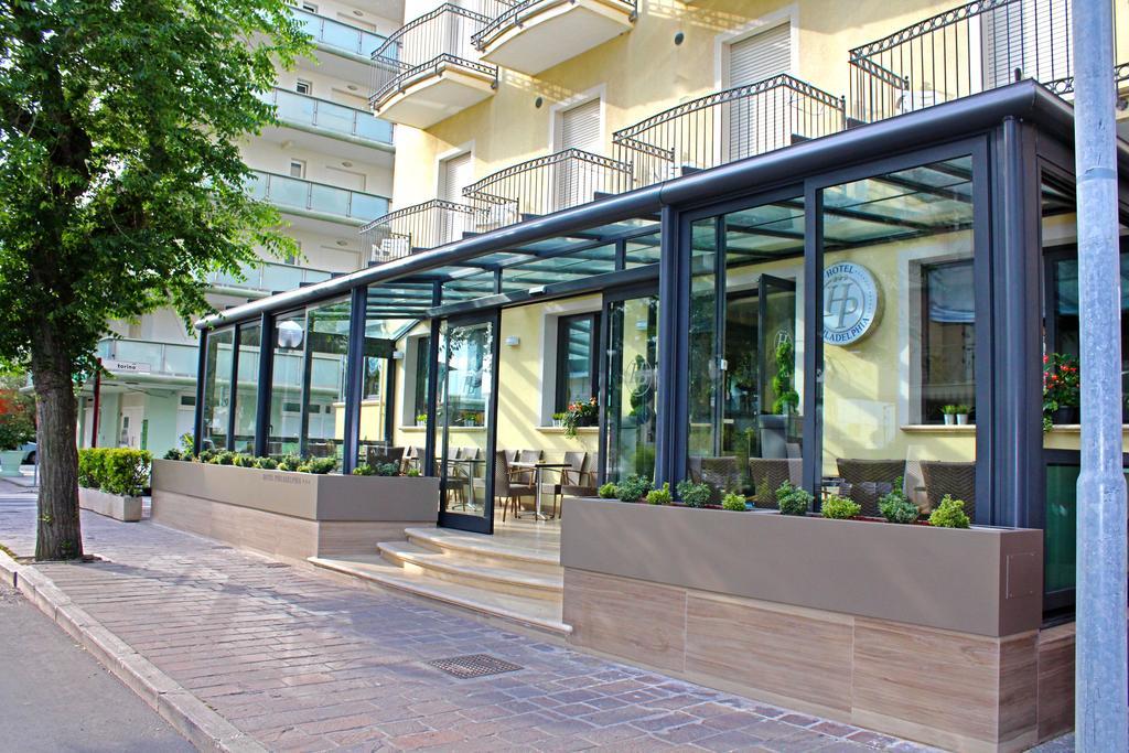 קאטוליקה Hotel Philadelphia מראה חיצוני תמונה